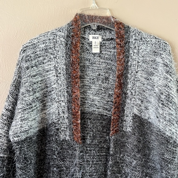 BKE Long Open Cardigan Eyelash Heavyweight Sweater Size Medium Long Sleeves - Picture 2 of 13